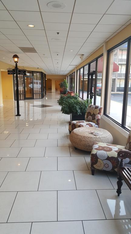 Baymont By Wyndham Fayetteville Fort Bragg Area Bagian luar foto